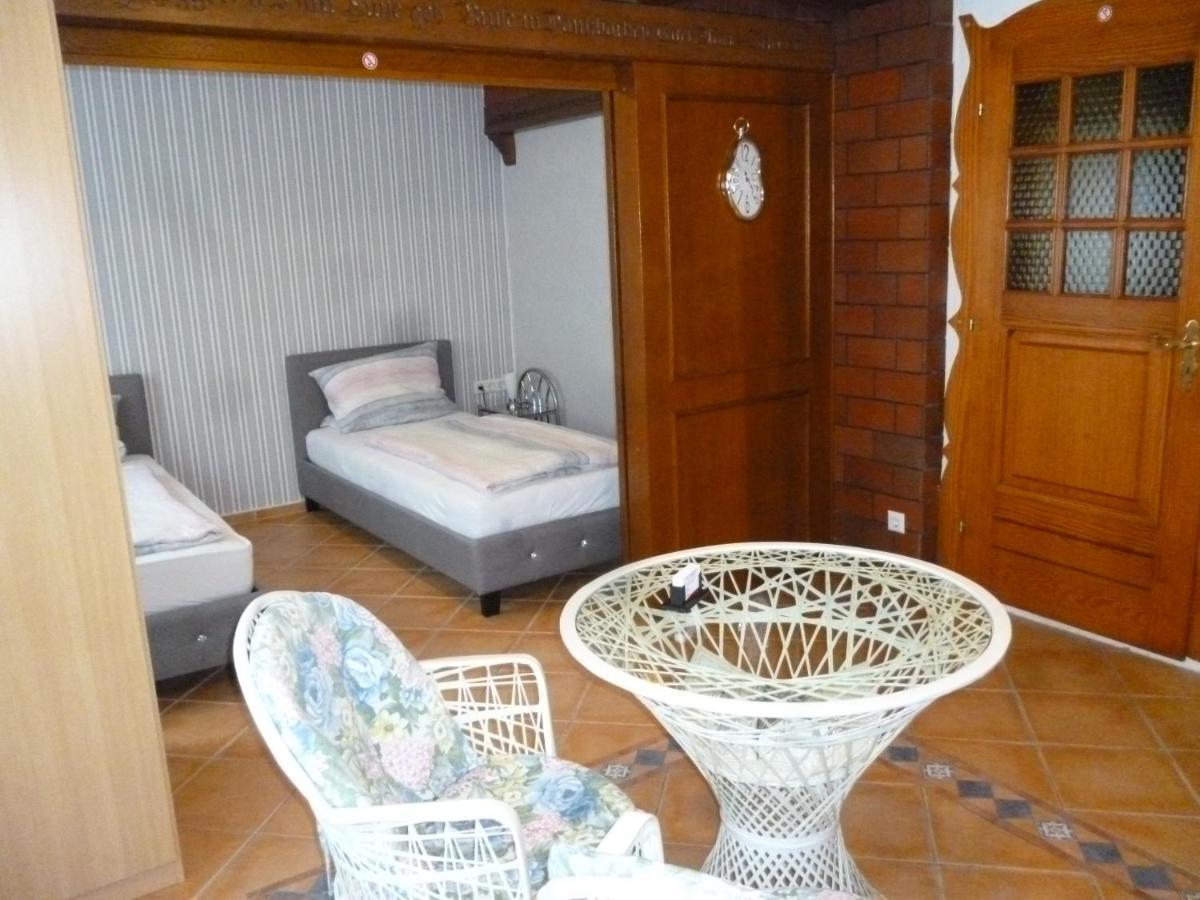 "Haus Ambiente" Apartment & Gaestehaus Brome - Modern, Zu Fairen Preisen Bagian luar foto